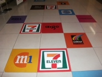 FLOORDECAL2